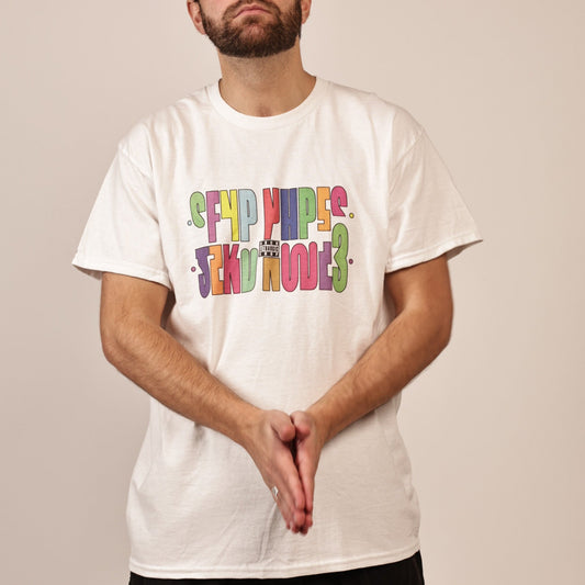 T-shirt premium - Message secret SEND NUDE Multicolor